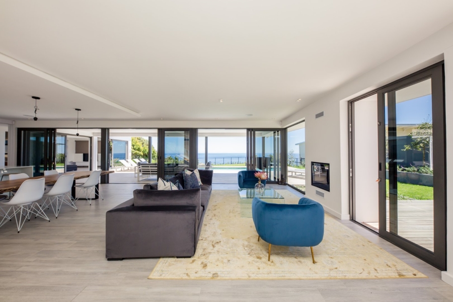 6 Bedroom Property for Sale in Camps Bay Western Cape